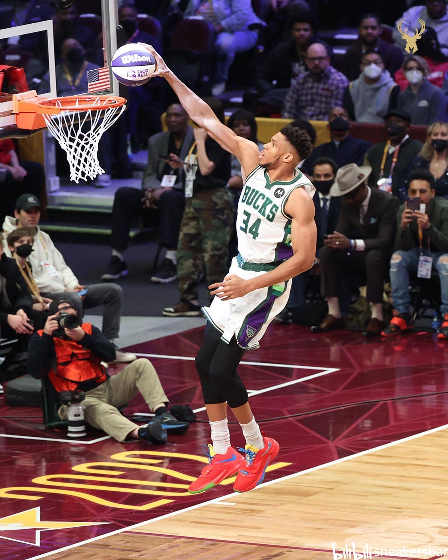 官方：本-戴维斯等3人因伤退出威尔士队大名单（威尔士队官宣：本-戴维斯与另外两人因伤无缘本期名单）