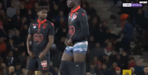 赖斯接受俱乐部官方采访，谈到自己的能力、意志力、状态以及定位球（俱乐部官方专访赖斯：谈能力、意志力、状态与定位球）