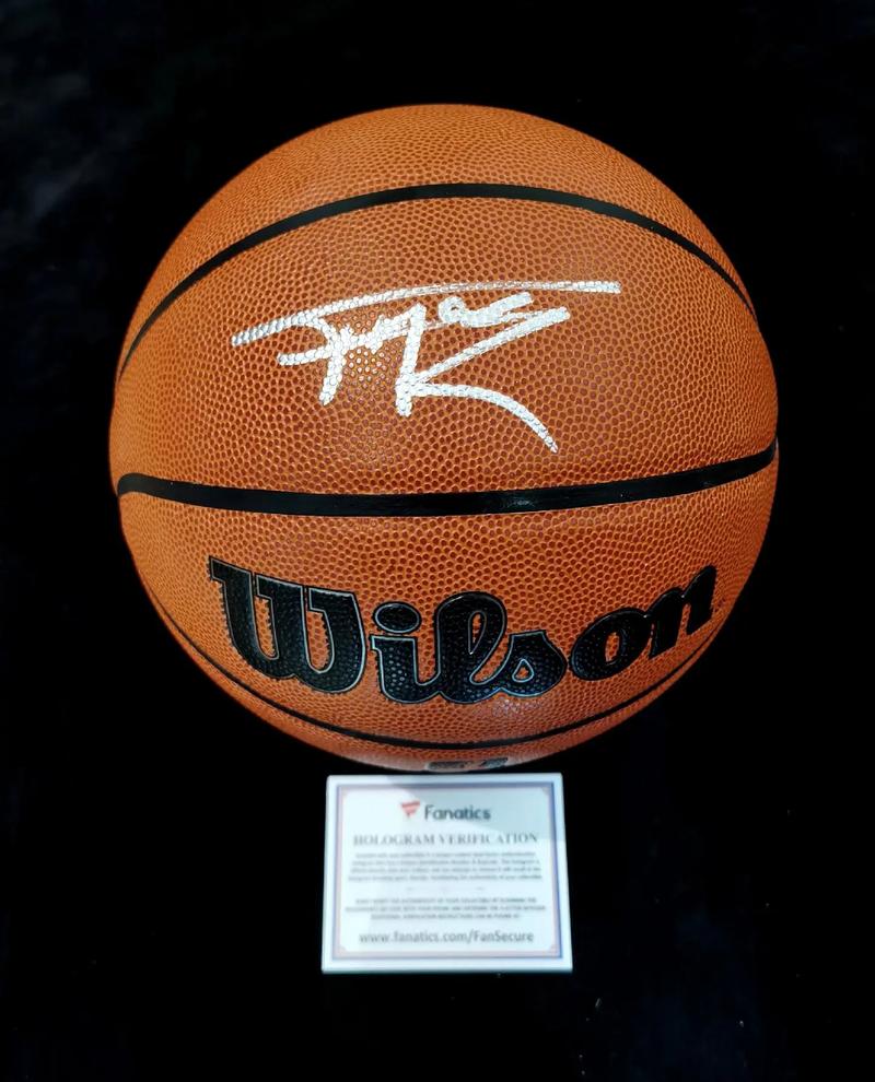 洛卡特利：作为队长我得承担责任，我们犯了一些不该犯的错误（洛卡特利：身为队长必须担责，我们犯下了不该有的失误）