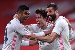 亚历山大轰37分救主，雷霆122-95大胜开拓者，杨瀚森8分难阻败局（亚历山大砍下37分助雷霆122-95擒开拓者，杨瀚森8分无力回天）