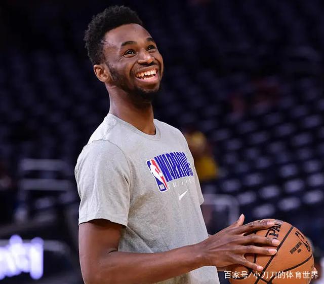 德天空：拜仁不打算冬窗外租威兹德姆，孔帕尼将给他出场时间（德天空：拜仁冬窗不考虑外租威兹德姆，孔帕尼将给予出场机会）