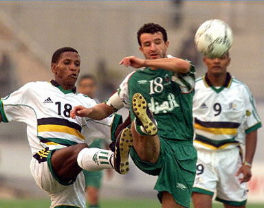 经纪人：那不勒斯今夏也有意博尼，但奥西利奥起了决定性作用（经纪人称：那不勒斯今夏曾追博尼，奥西利奥成关键因素）