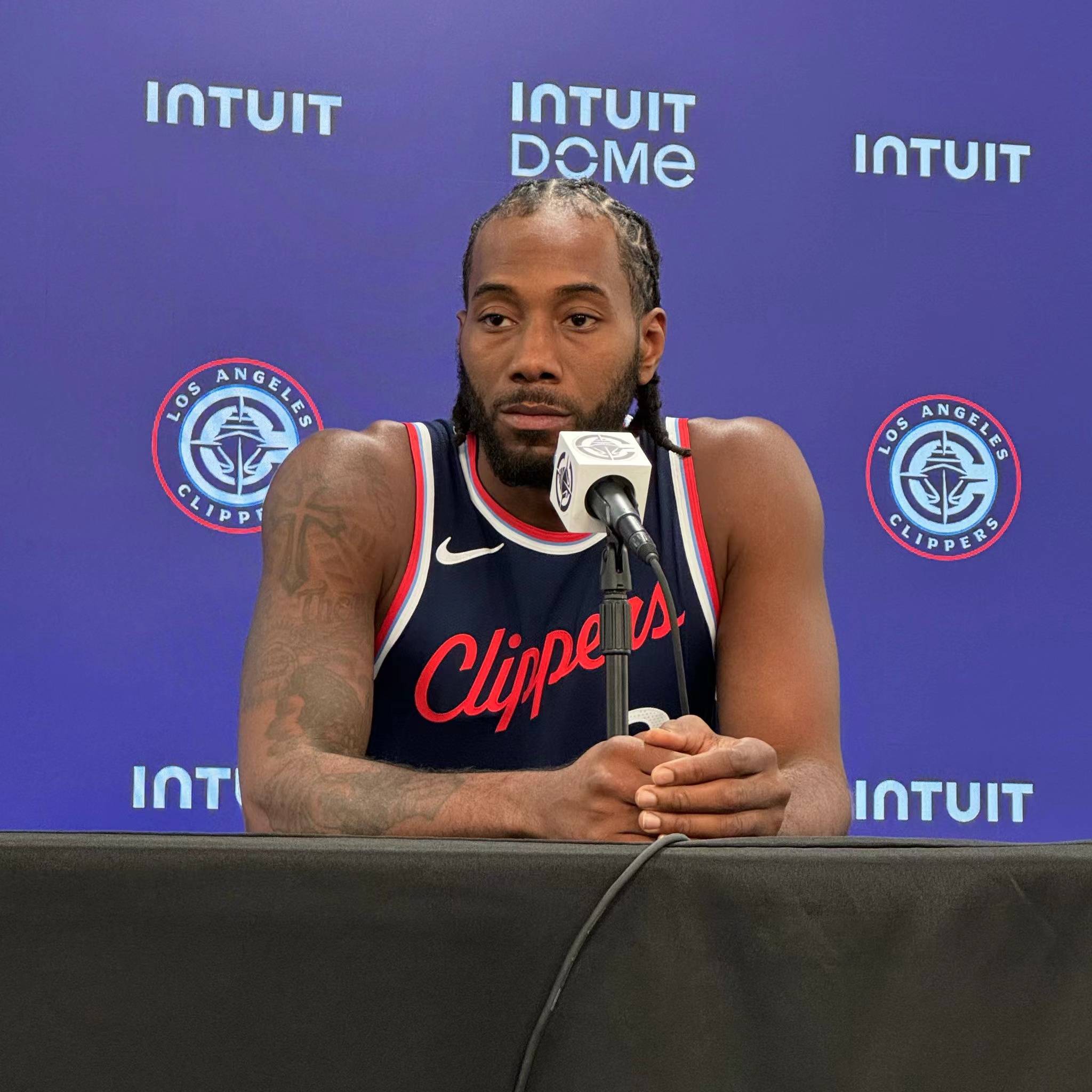 战巴萨贡献2球1助，布鲁日前锋福布斯当选欧冠全场最佳球员（对阵巴萨梅开二度并送助攻，布鲁日前锋福布斯荣膺欧冠全场最佳）